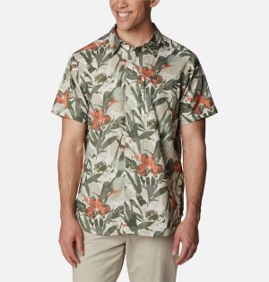 Green Men's Columbia Silver Ridge Utility Lite Novelty Short Sleeve Shirt | RZYXW-9532