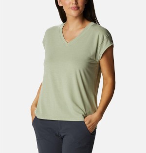 Green Women's Columbia Boundless Beauty T-Shirt | WJERO-1784