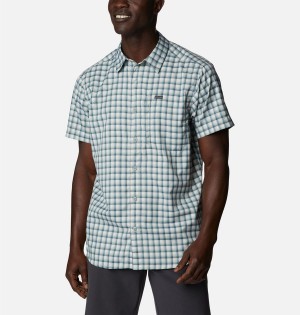 Grey Men's Columbia Silver Ridge Utility Lite Novelty Short Sleeve Shirt | BSRIO-2517