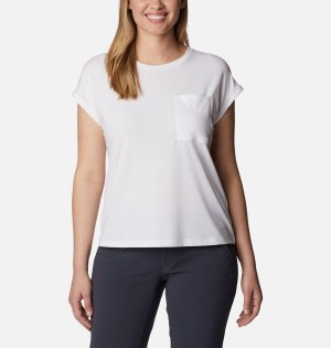 White Women's Columbia Boundless Trek T-Shirt | IERQV-8934