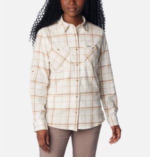 White Women's Columbia Clay Hills Stretch Flannel Shirt | ISMVZ-2539