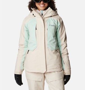 White Women's Columbia Highland Summit Ski Jacket | QICHF-3684