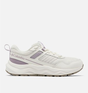 White Women's Columbia Plateau Sneakers | RPXAG-6457