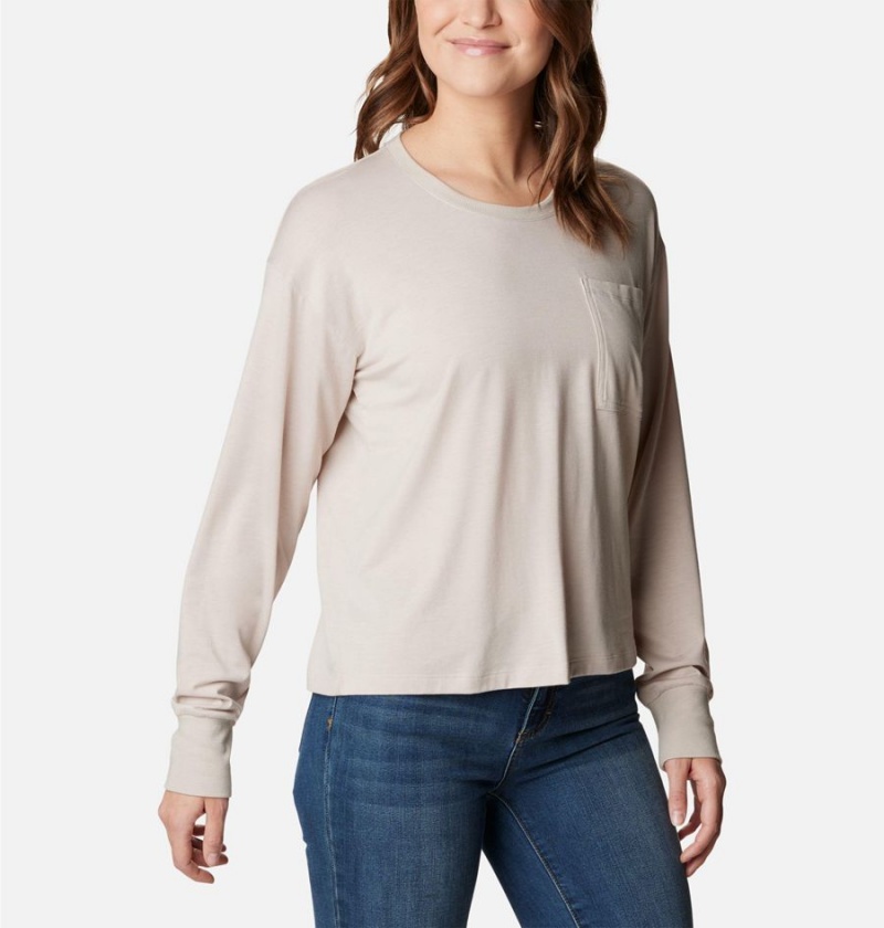 Beige Women's Columbia Boundless Trek Long Sleeve T-Shirt | AKQMO-1927