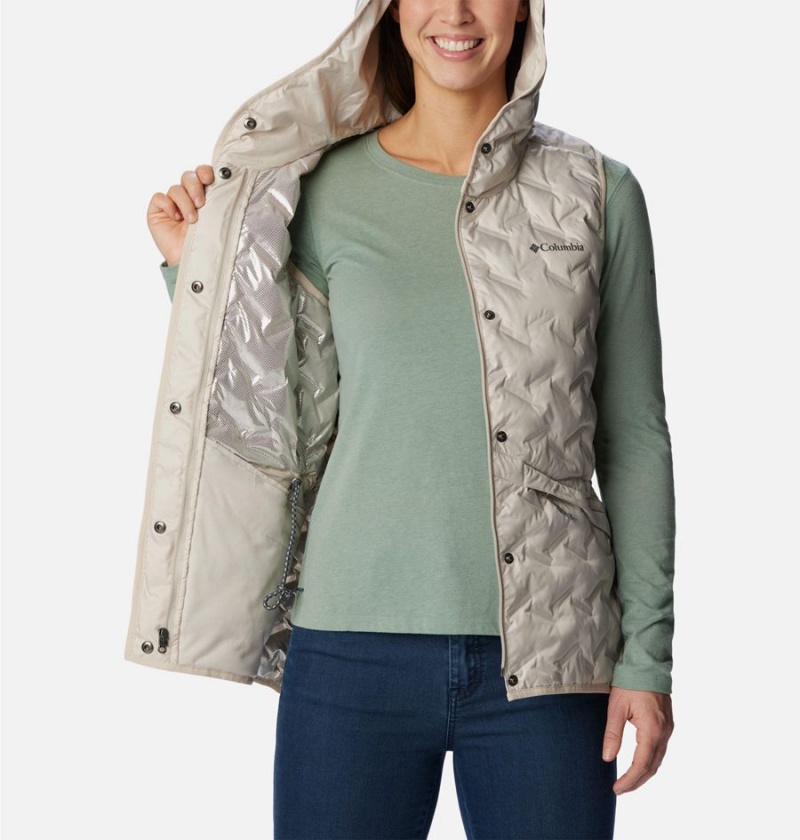 Beige Women's Columbia Delta Ridge Hooded Vest | HJYEK-6301