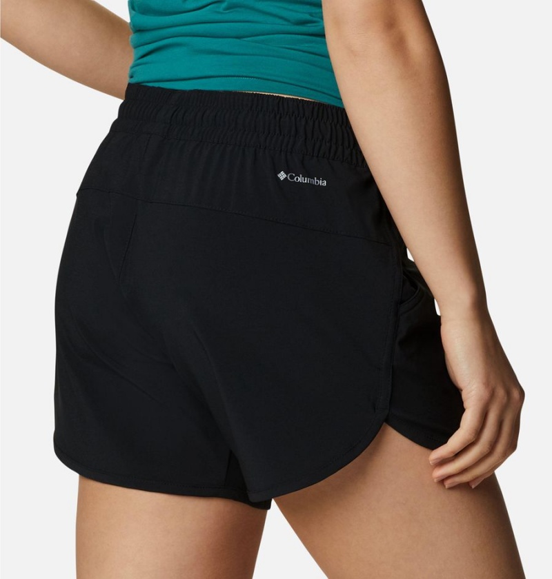 Black Women's Columbia Bogata Bay Stretch Shorts | RLMFU-9081