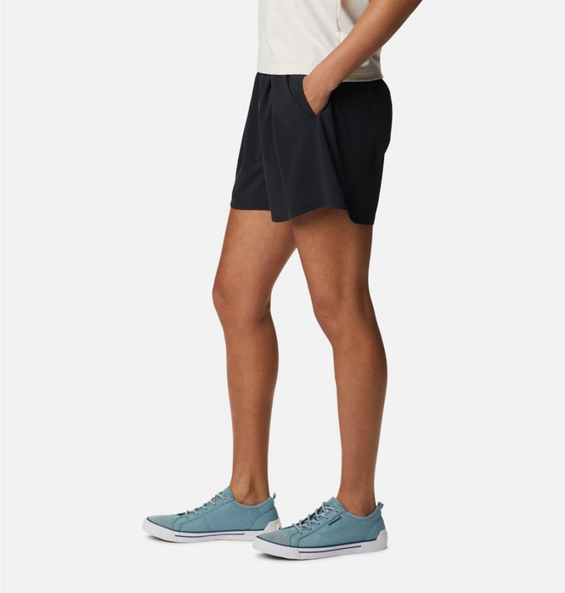 Black Women's Columbia Boundless Beauty Shorts | OZGHK-0168