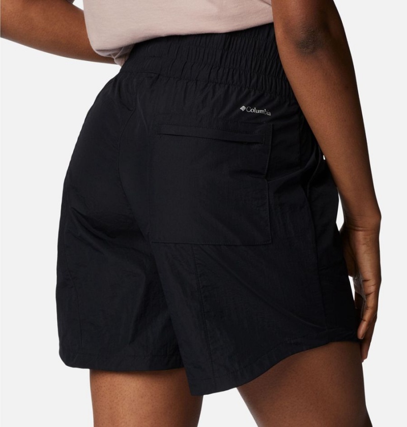 Black Women's Columbia Boundless Trek Shorts | ATCIB-3591