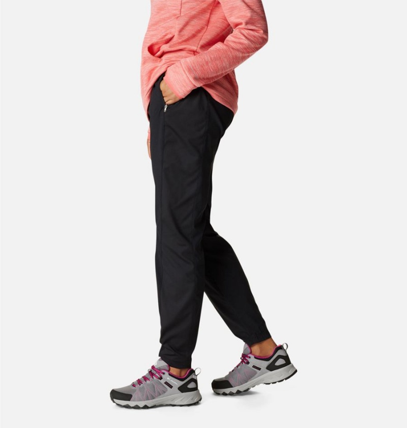 Black Women's Columbia Claudia Ridge Pants | NVKAH-2867