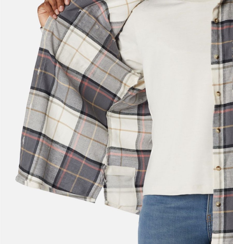 Black Women's Columbia Clay Hills Stretch Flannel Shirt | YAFJK-2463