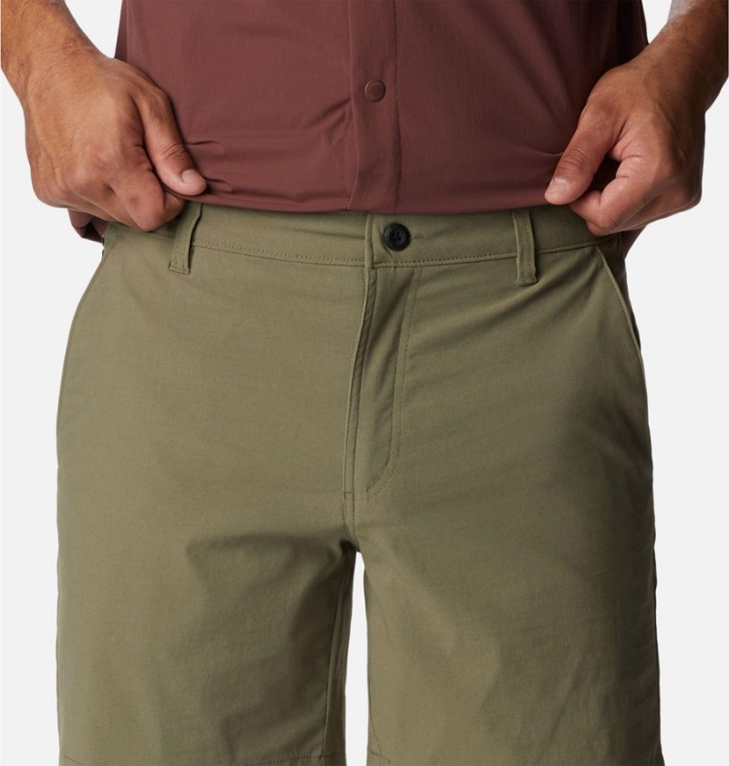 Green Men's Columbia Canyon Gate Utility Shorts | DWIEM-6847