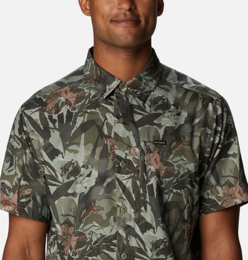 Green Men's Columbia Silver Ridge Utility Lite Novelty Short Sleeve Shirt | YXFJT-5197