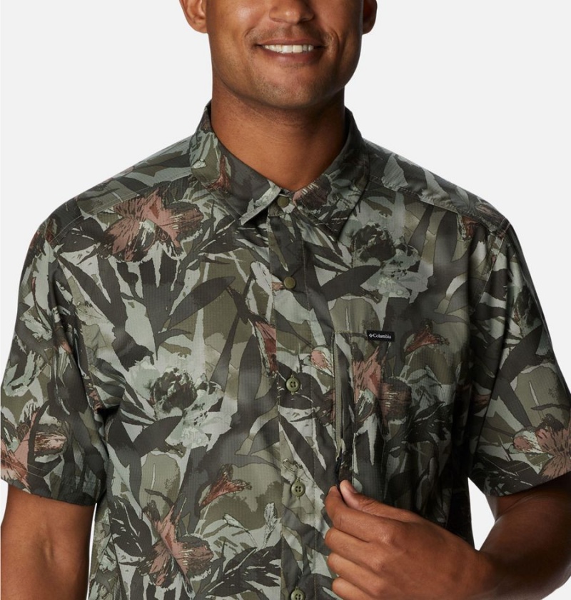 Green Men's Columbia Silver Ridge Utility Lite Novelty Short Sleeve Shirt | YXFJT-5197