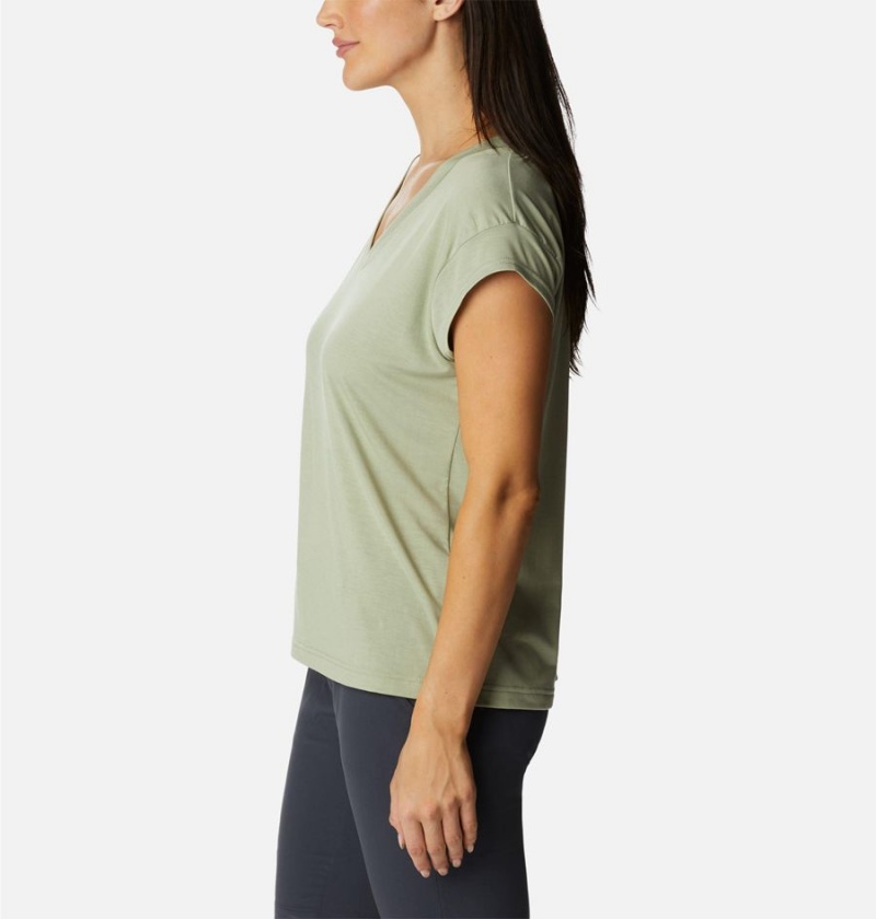 Green Women's Columbia Boundless Beauty T-Shirt | WJERO-1784