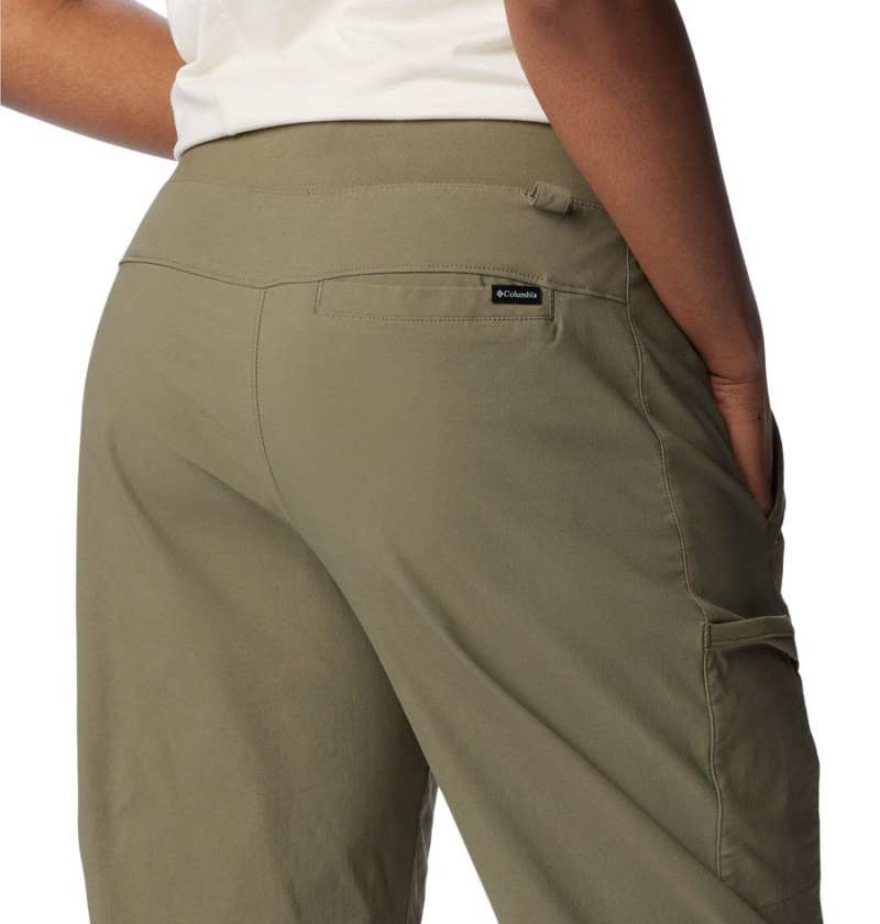 Green Women's Columbia Leslie Falls Joggers Pants | HCBAW-7402