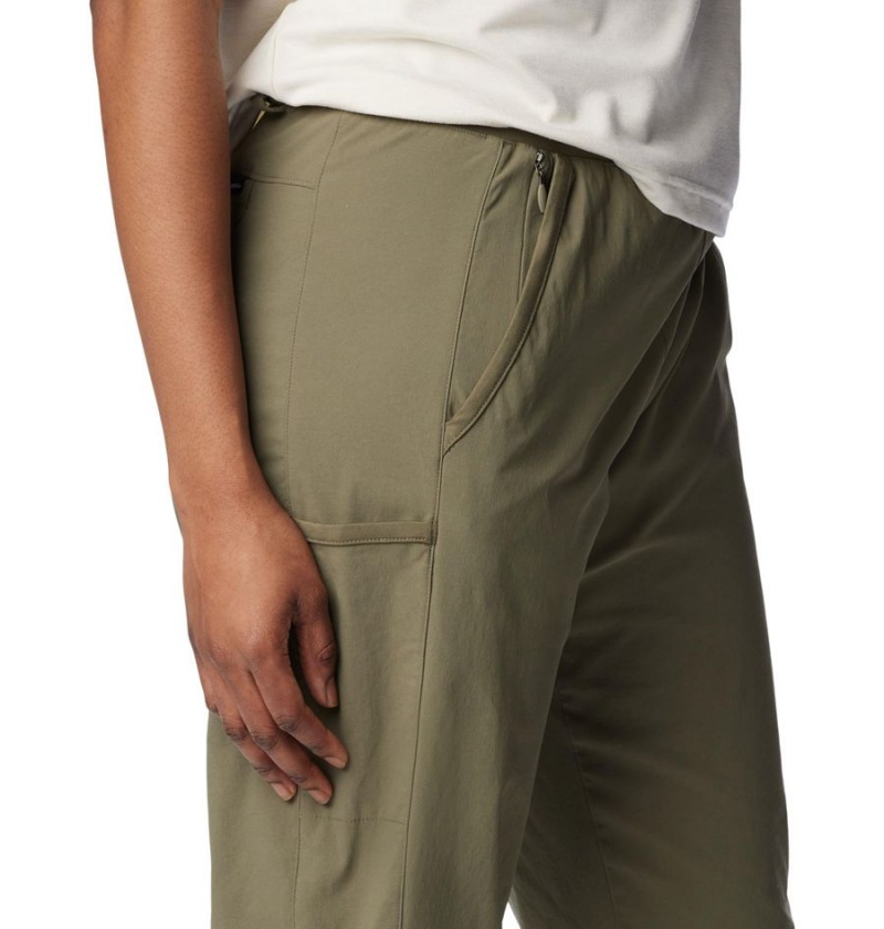 Green Women's Columbia Leslie Falls Joggers Pants | HCBAW-7402