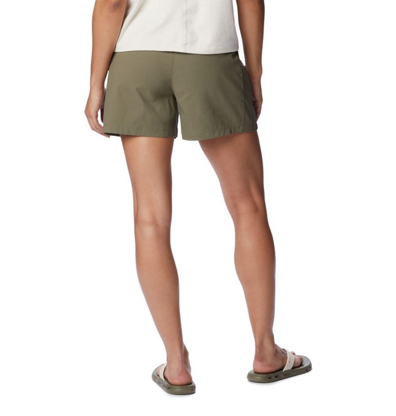 Green Women's Columbia Leslie Falls Shorts | UQXSJ-9861