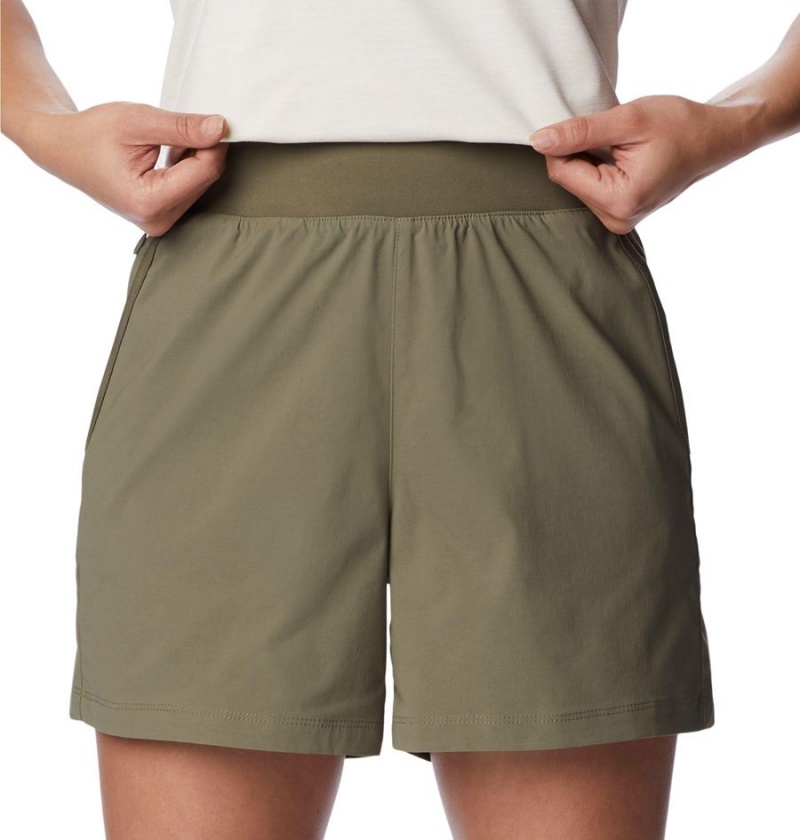 Green Women's Columbia Leslie Falls Shorts | UQXSJ-9861