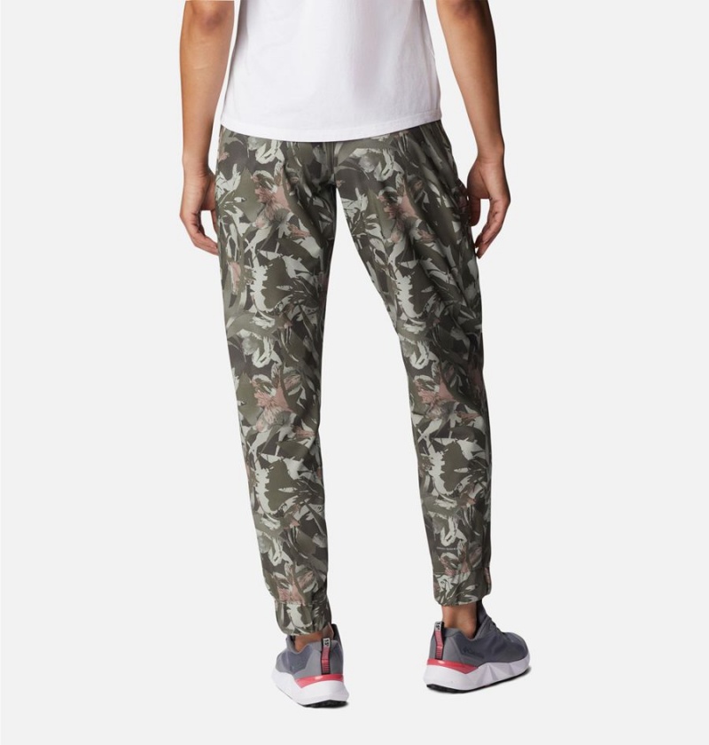 Grey Women's Columbia Pleasant Creek Joggers Pants | RVYWG-7569