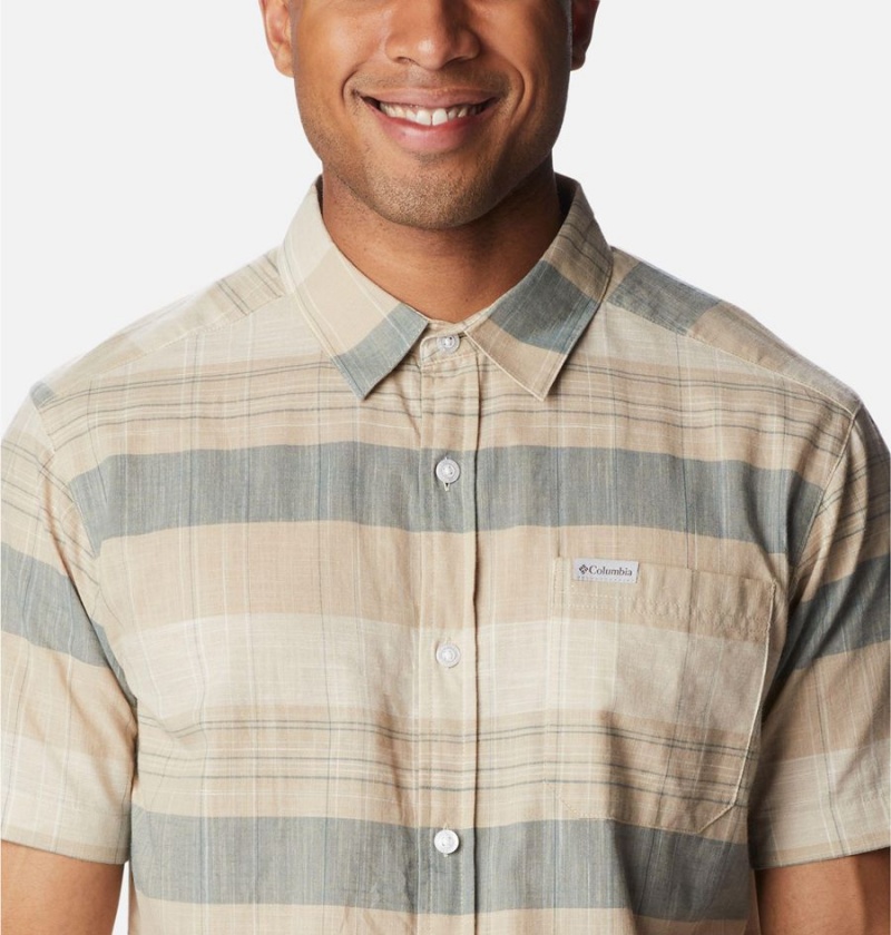 Khaki Men's Columbia Rapid Rivers Novelty Short Sleeve Shirt | FUYES-3651