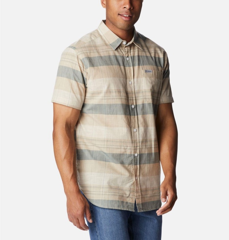 Khaki Men's Columbia Rapid Rivers Novelty Short Sleeve Shirt | FUYES-3651