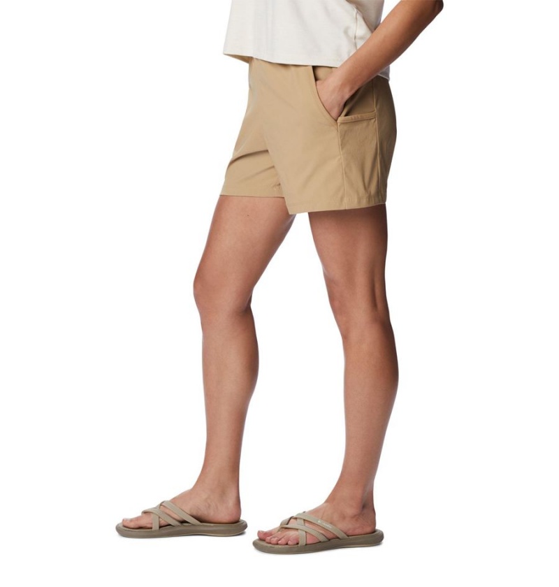 Khaki Women's Columbia Leslie Falls Shorts | WZLMG-1263