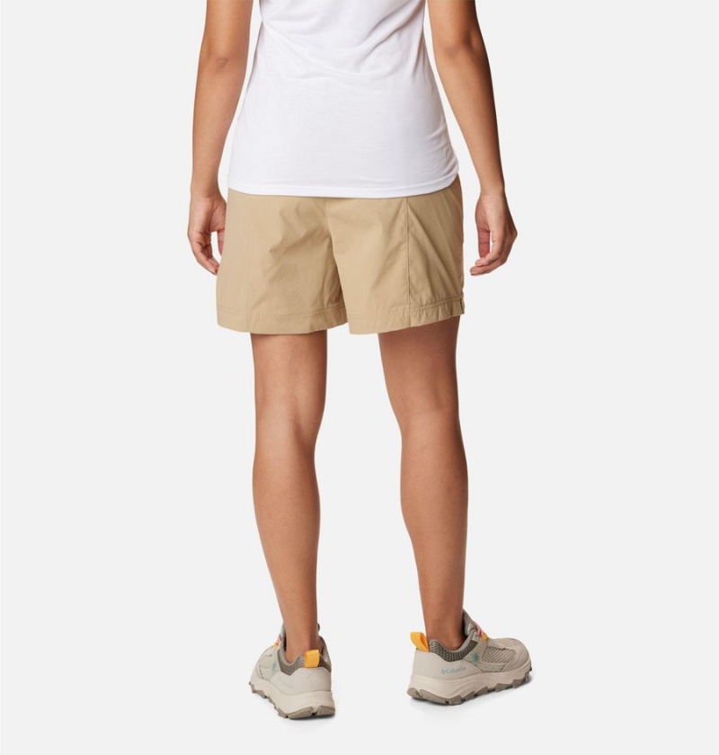 Khaki Women's Columbia Magnolia Springs Pull On Shorts | CHWAJ-8630