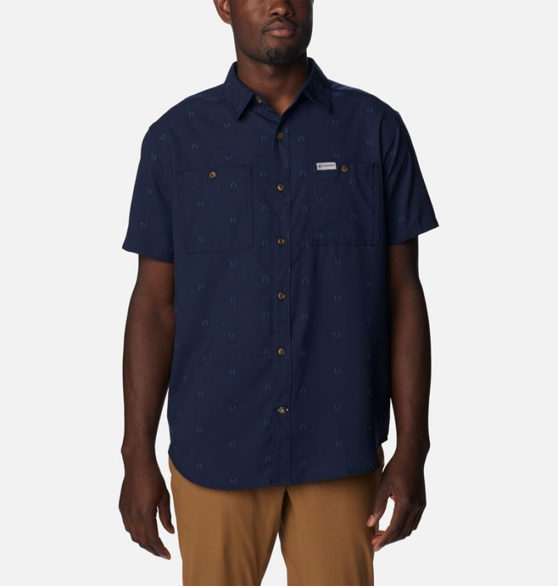 Navy Men\'s Columbia Utilizer Printed Woven Short Sleeve Shirt | DGJUR-2736