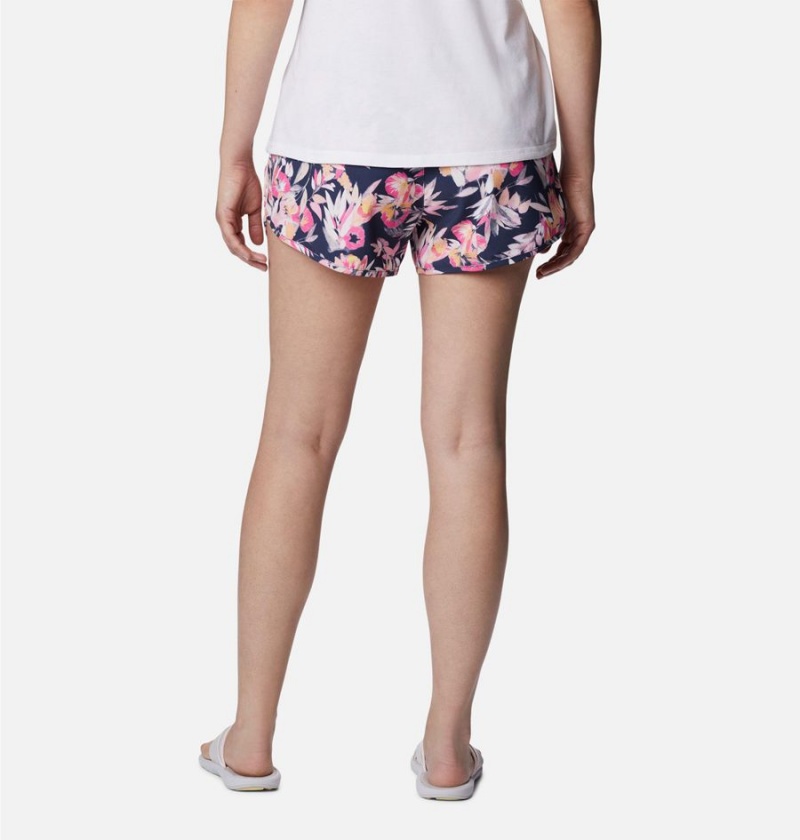 Pink Women's Columbia Bogata Bay Stretch Printed Shorts | PKLVO-4672