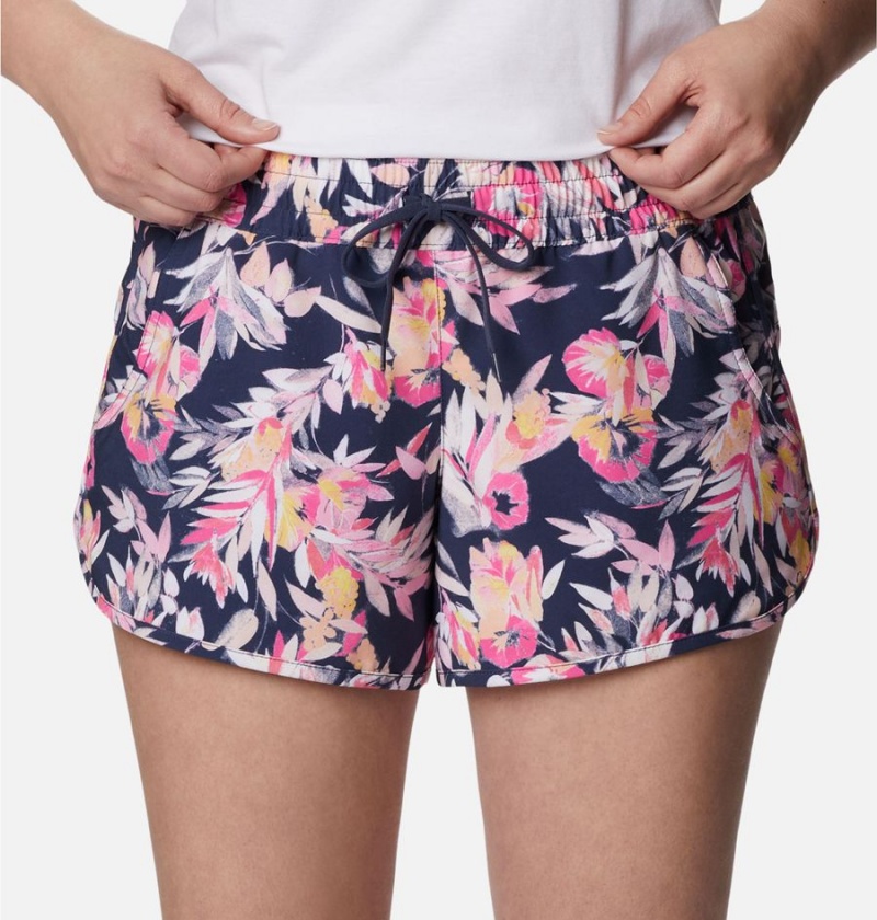 Pink Women's Columbia Bogata Bay Stretch Printed Shorts | PKLVO-4672