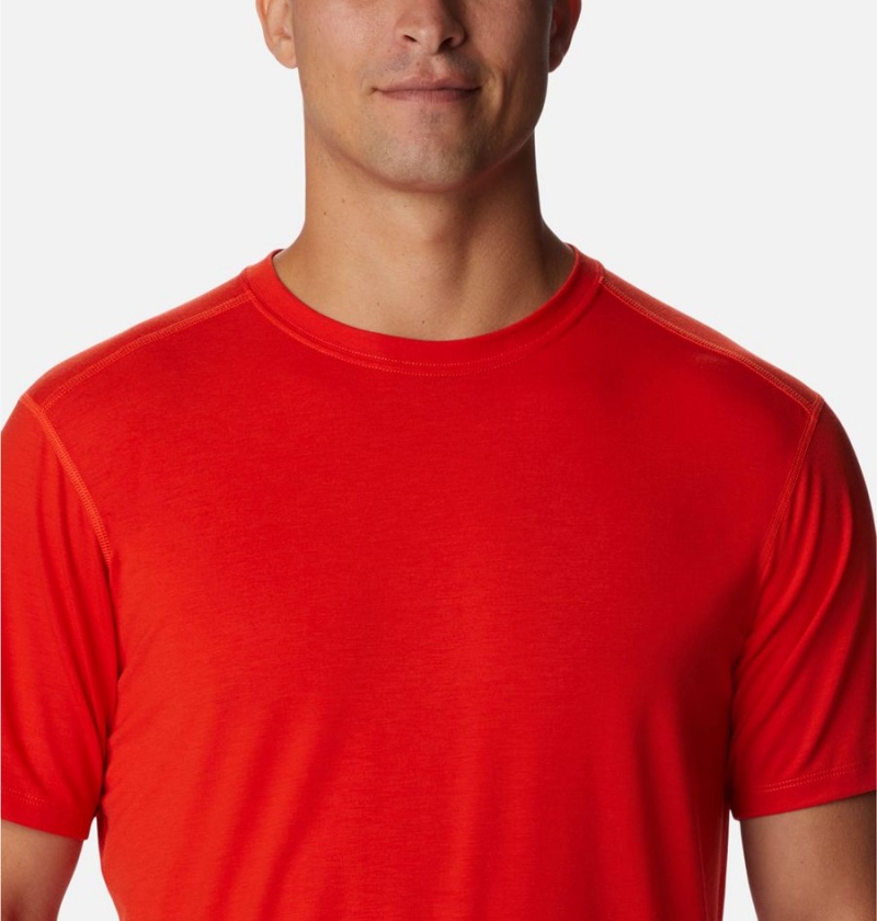 Red Men's Columbia Endless Trail Running Tech T-Shirt | DWCVX-2638