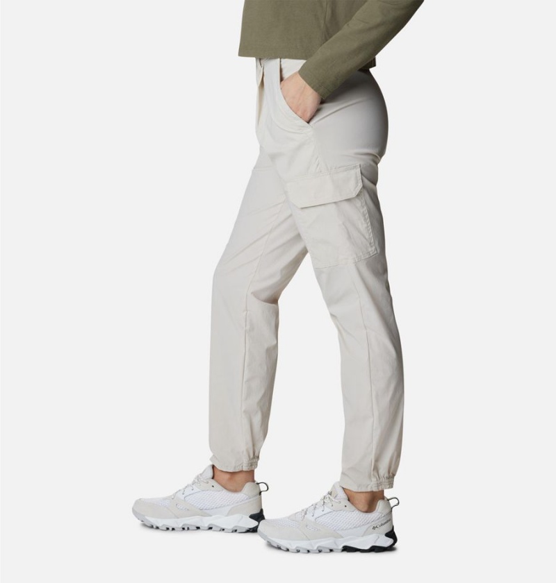 White Women's Columbia Boundless Trek Pleated Pants | VFSAQ-2863