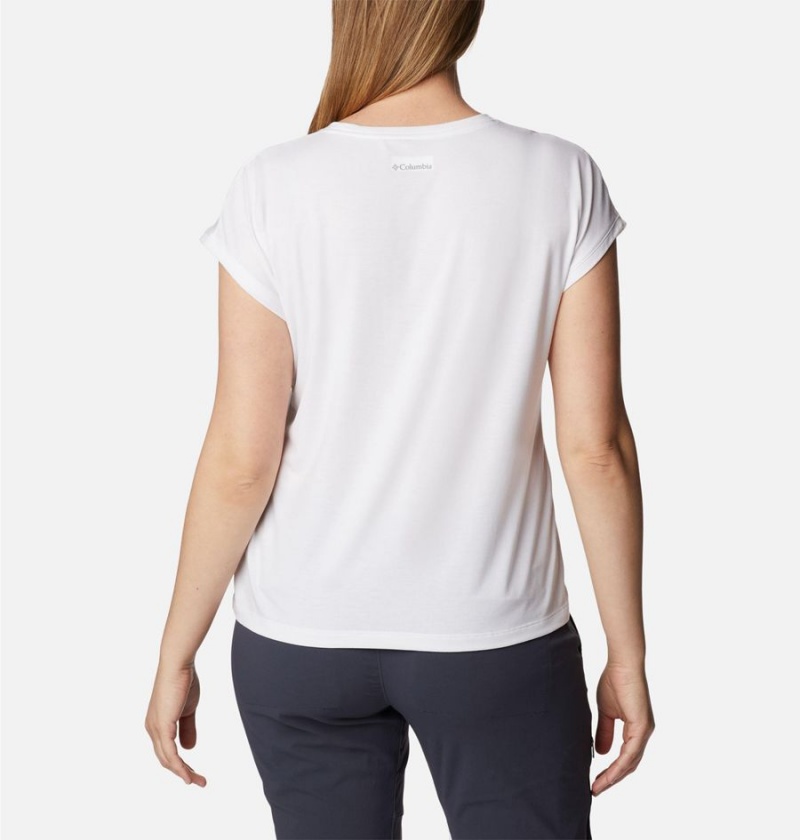 White Women's Columbia Boundless Trek T-Shirt | IERQV-8934