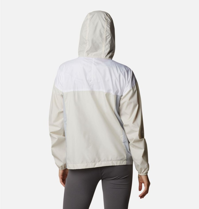 White Women's Columbia Flash Challenger Windbreaker | TJONA-6105