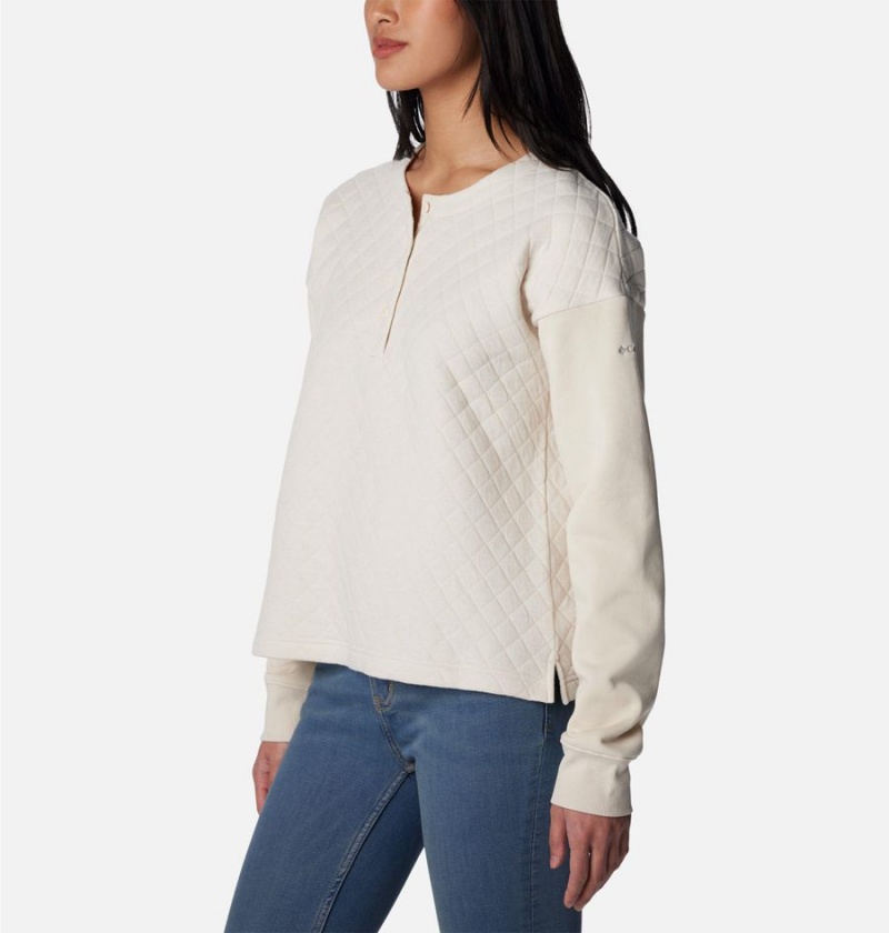 White Women's Columbia Hart Mountain Quilted Crew Pullover | GFAHB-4217