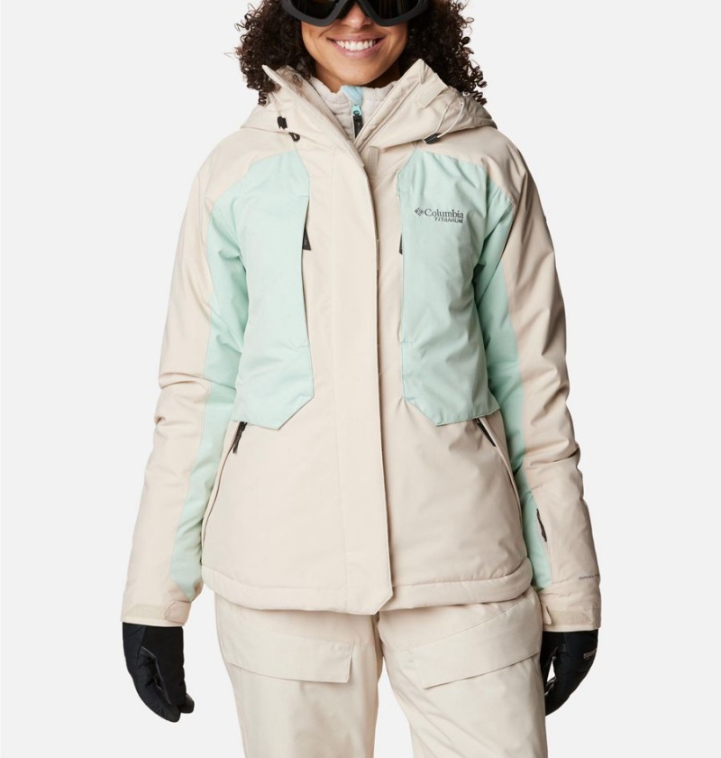 White Women\'s Columbia Highland Summit Ski Jacket | QICHF-3684