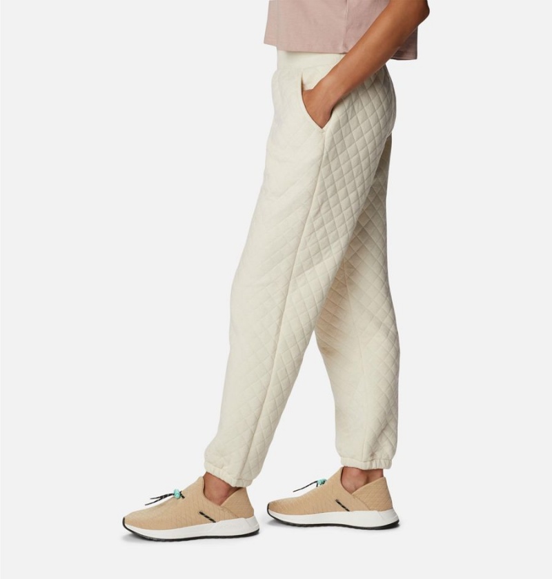 White Women's Columbia Lodge Quilted Joggers Pants | OLXIS-0714