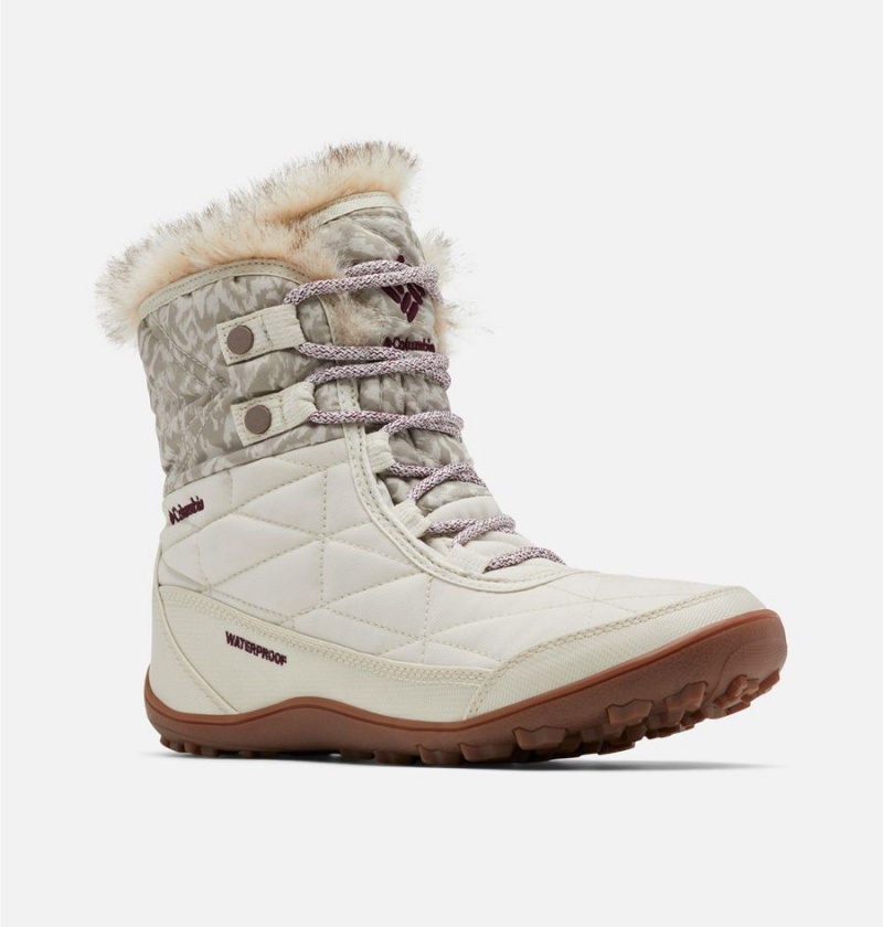 White Women's Columbia Minx Shorty III Boots | ERPBY-1862