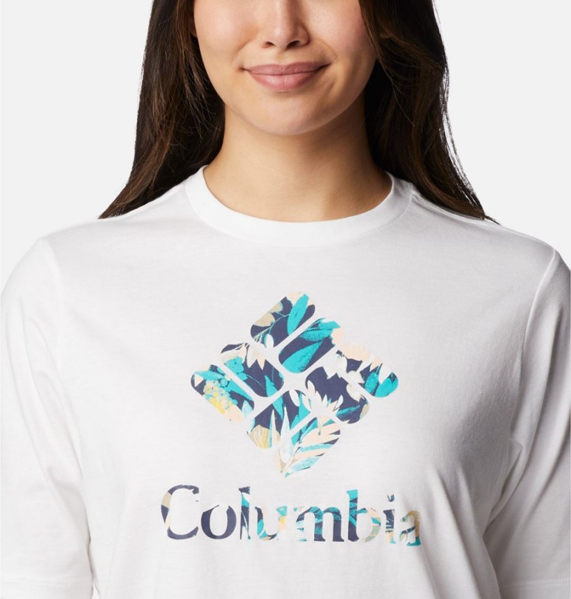 White Women's Columbia North Cascades Relaxed T-Shirt | SNYXP-2948