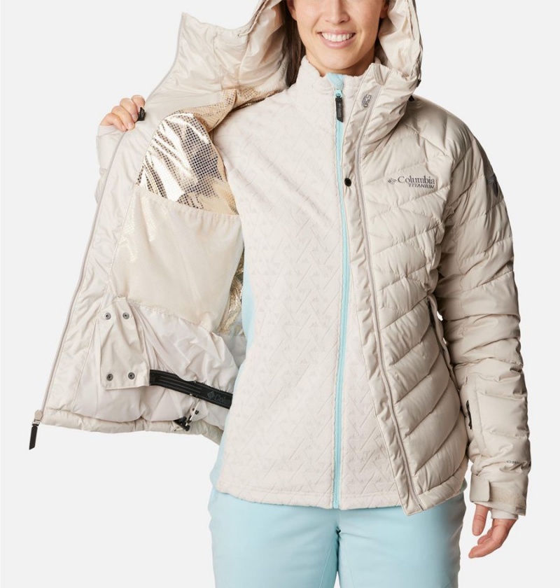 White Women's Columbia Roaring Fork Puffer Jacket | XEALS-8507