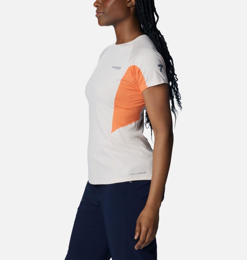 White Women's Columbia Titan Pass Ice Short Sleeve T-Shirt | DNGLZ-8974