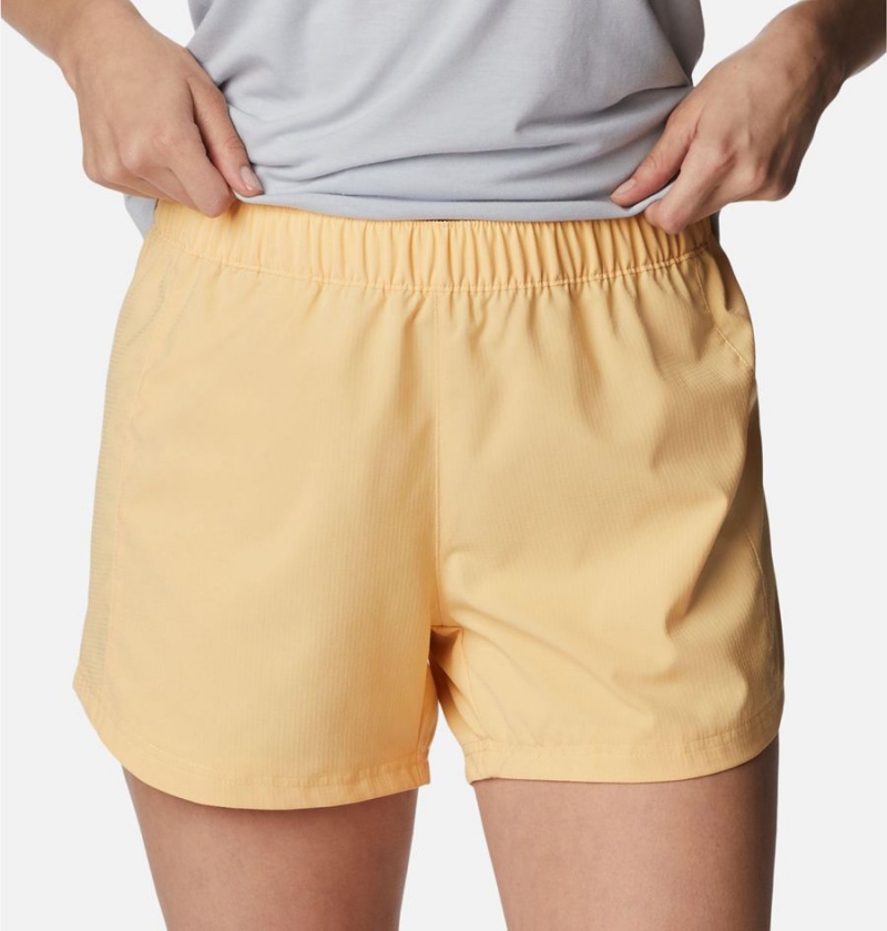 Yellow Women's Columbia PFG Tamiami Pull-On Shorts | VNIPL-7920