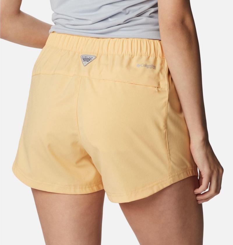 Yellow Women's Columbia PFG Tamiami Pull-On Shorts | VNIPL-7920